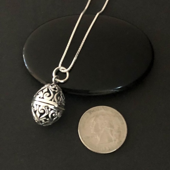 Sterling Silver Filigree Egg  Locket Necklace - Picture 6 of 8
